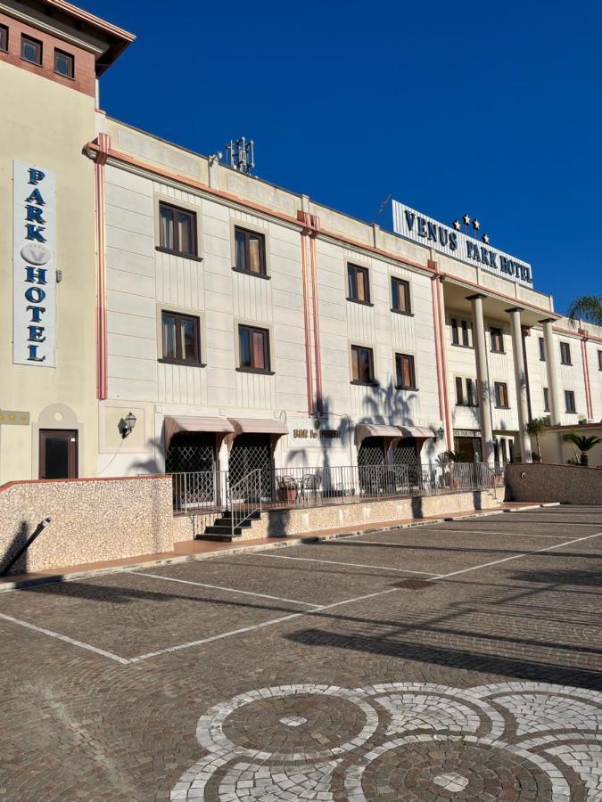 Venus Park Hotel Castel Volturno Esterno foto